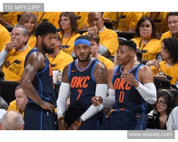 勇士与雷霆激战2015至2016赛季常规赛巅峰对决回顾 勇士与雷霆激战2015至2016赛季常规赛巅峰对决回顾