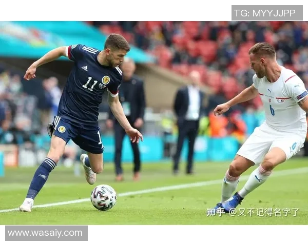 挪超激战萨尔普斯堡迎战利勒斯特罗姆争夺积分榜重要位置